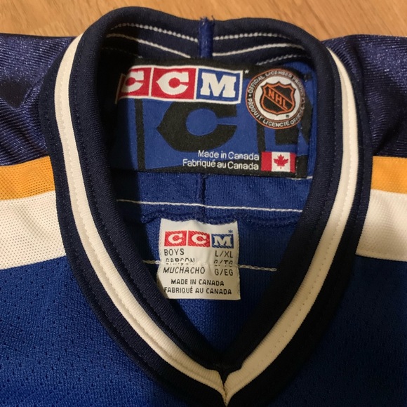 St. Louis Blues Jersey CCM- Size L/XL Youth - Picture 3 of 4
